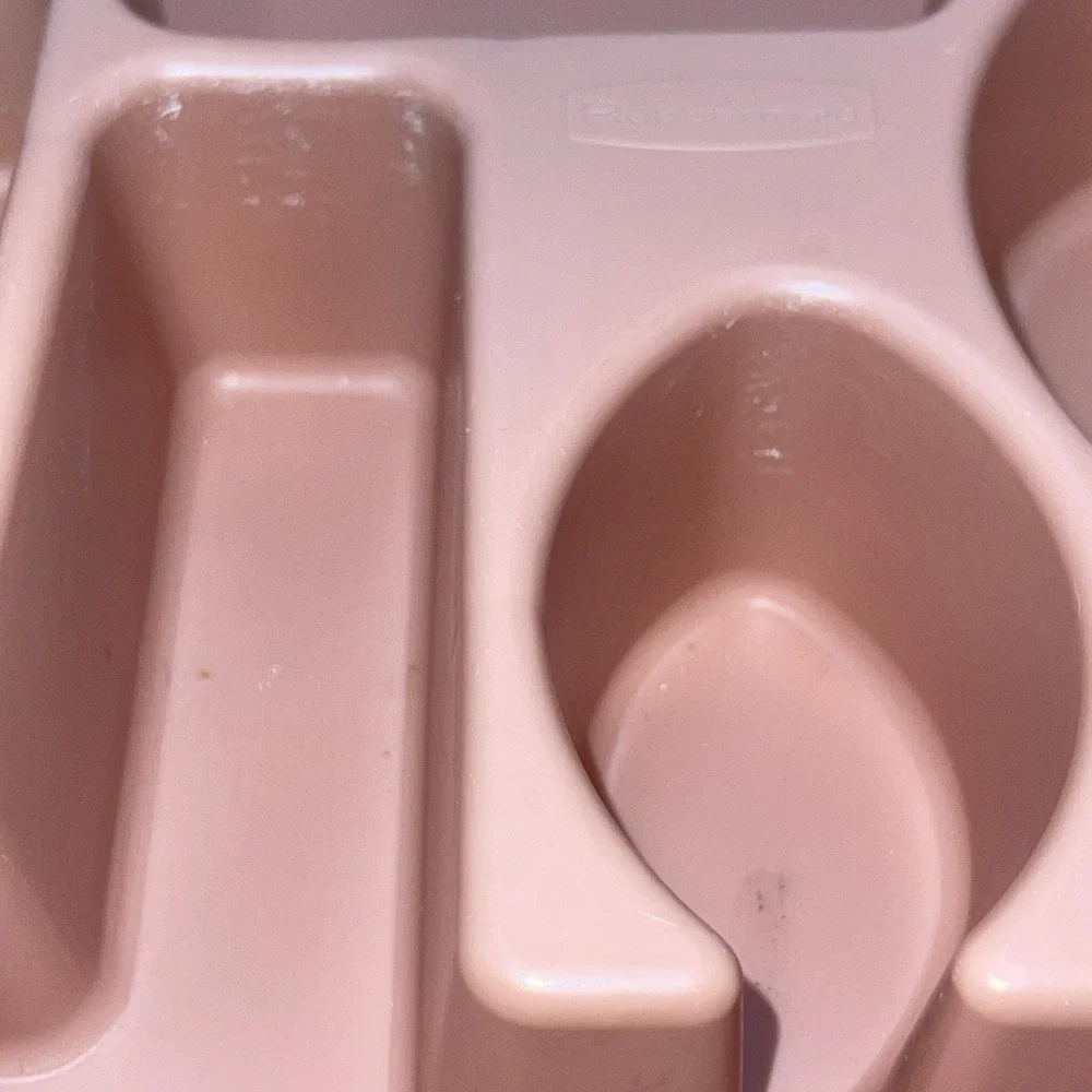 Vintage Pink Rubbermaid Plastic Silverware Flatware Utensil‎ Holder Tray